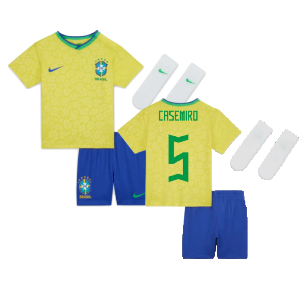 2022-2023 Brazil Home Little Boys Mini Kit (Casemiro 5)_0