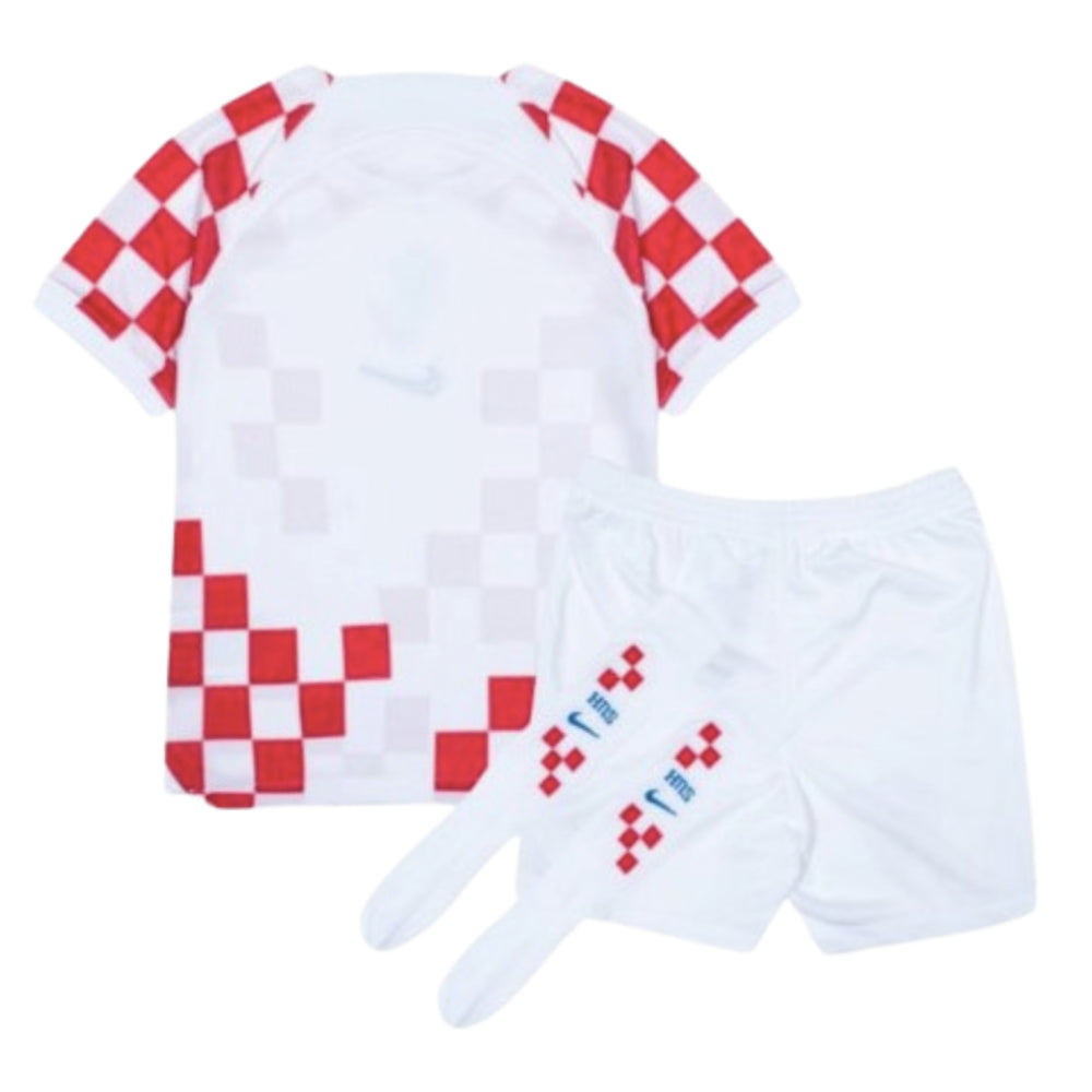 Croatia 2022-2023 Home Mini Kit (6-7y) (BNWT)_1