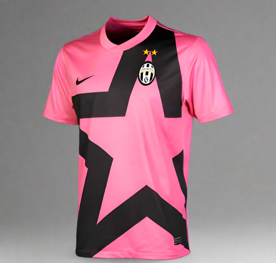 Retro Juventus 2011/12 Away Jersey