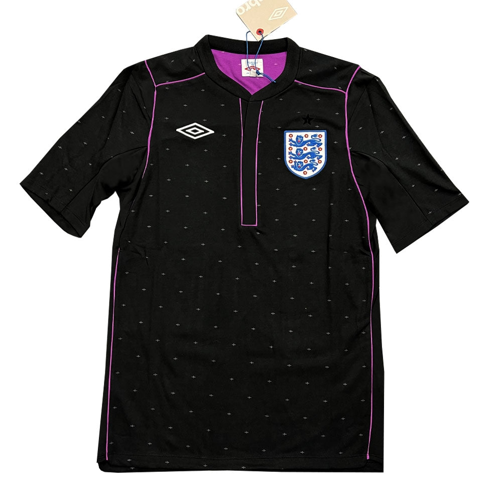 2010-2011 England Goalkeeper Shirt SS (Black)_0