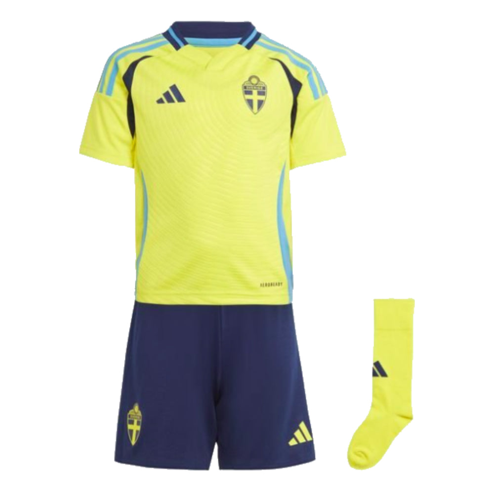 2024-2025 Sweden Home Mini Kit_0