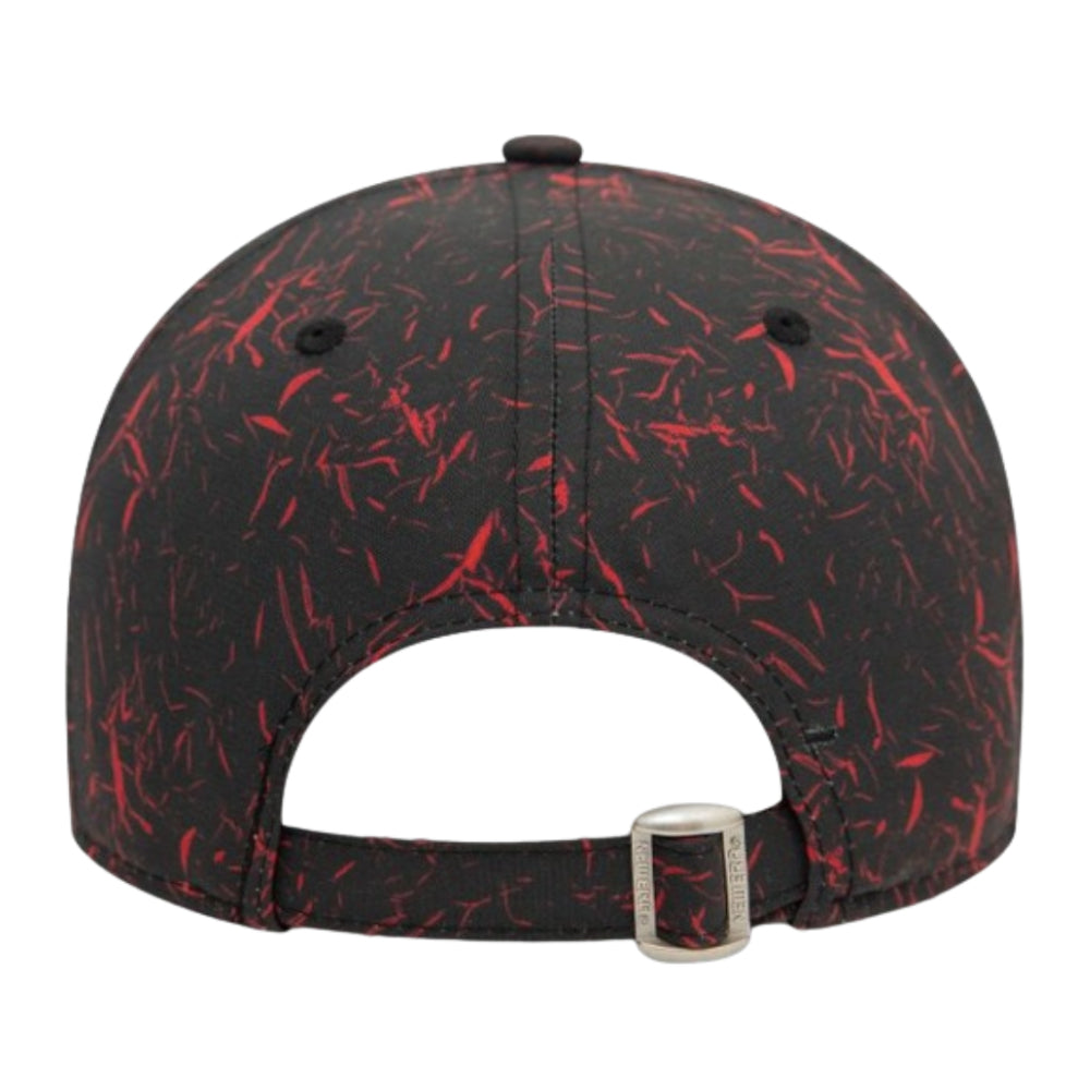 Manchester United AOP 9FORTY Crinkle Cap (Black-Scarlet)_2